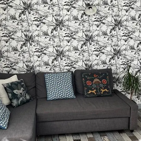 100 M De La Mer, Sauna, Wifi Apartment *